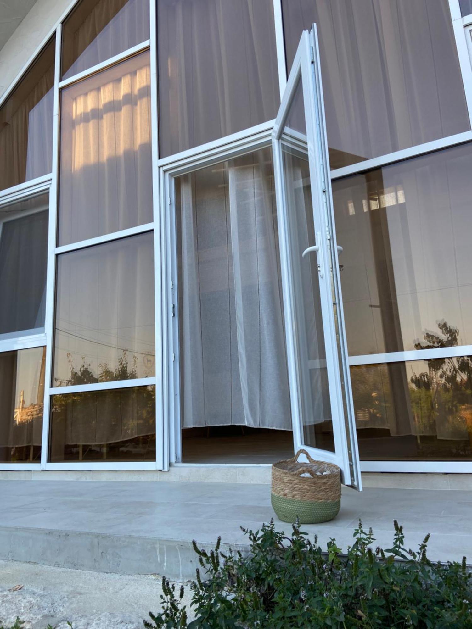 Улица Лазурна Hotel Tyulenovo Kamer foto